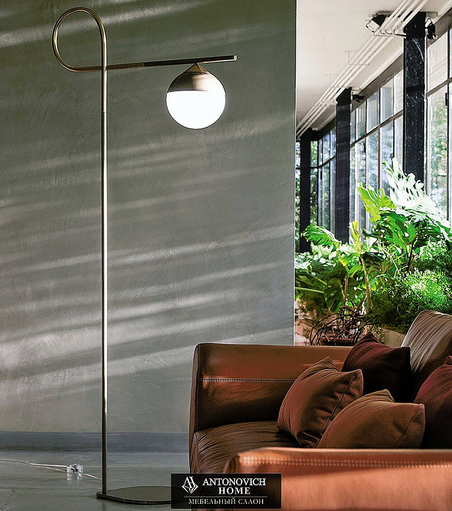 Diva Sofa by CorteZari, view 4