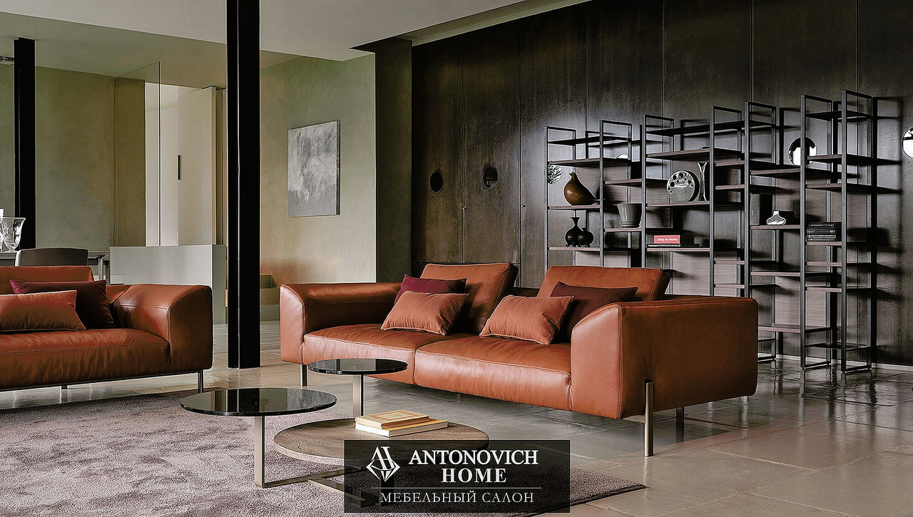 Diva Sofa by CorteZari, view 3