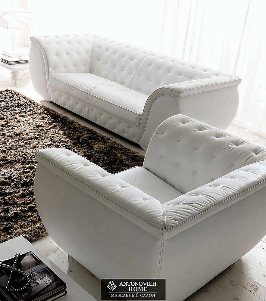 CorteZari Lapo Sofa, view 6