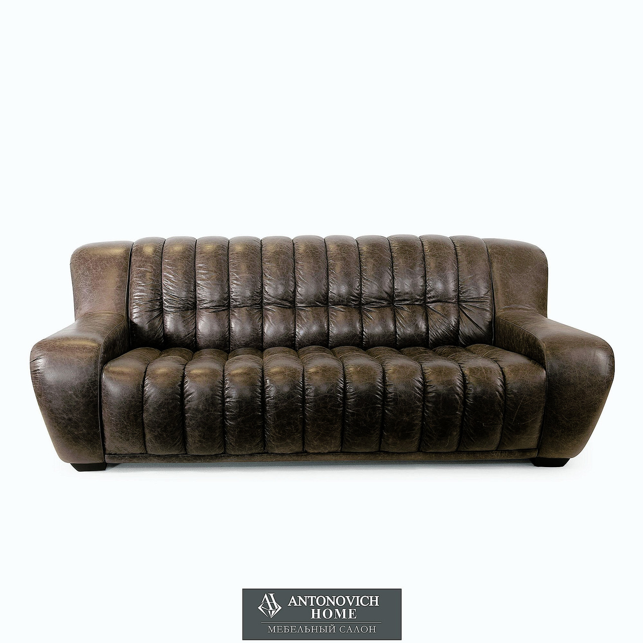 CorteZari Victor Sofa, view 6