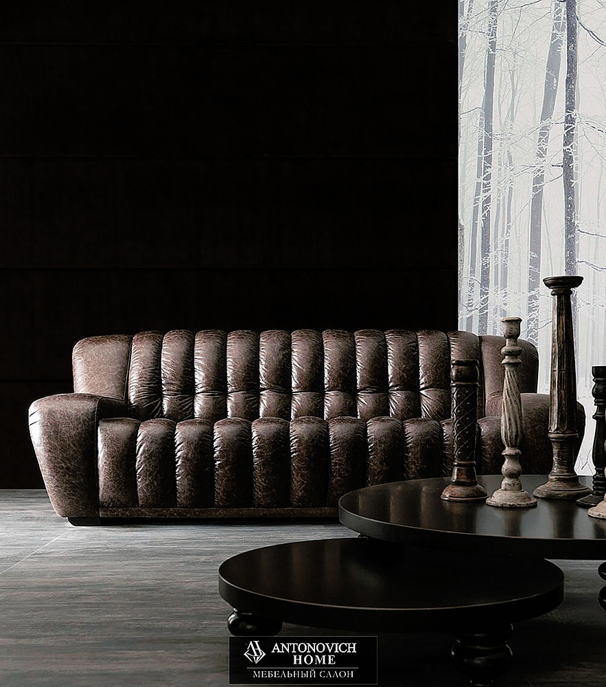CorteZari Victor Sofa, view 2