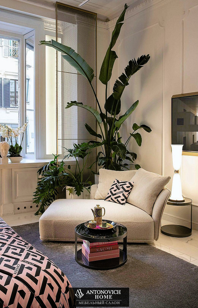 Versace Home Bedroom 2021, view 2