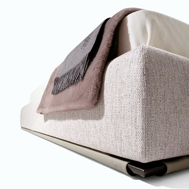 Giorgetti Adam Bed, view 4