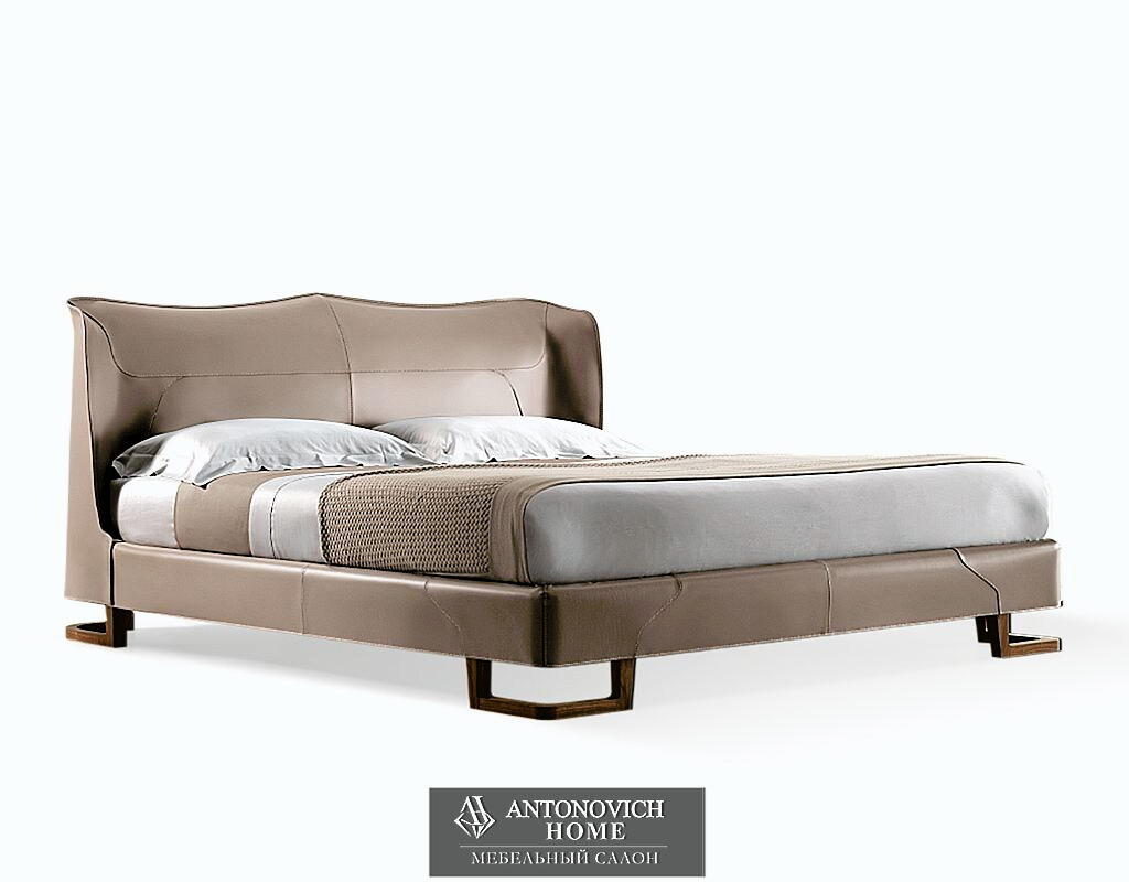 Giorgetti Corium Leather Bed, view 2