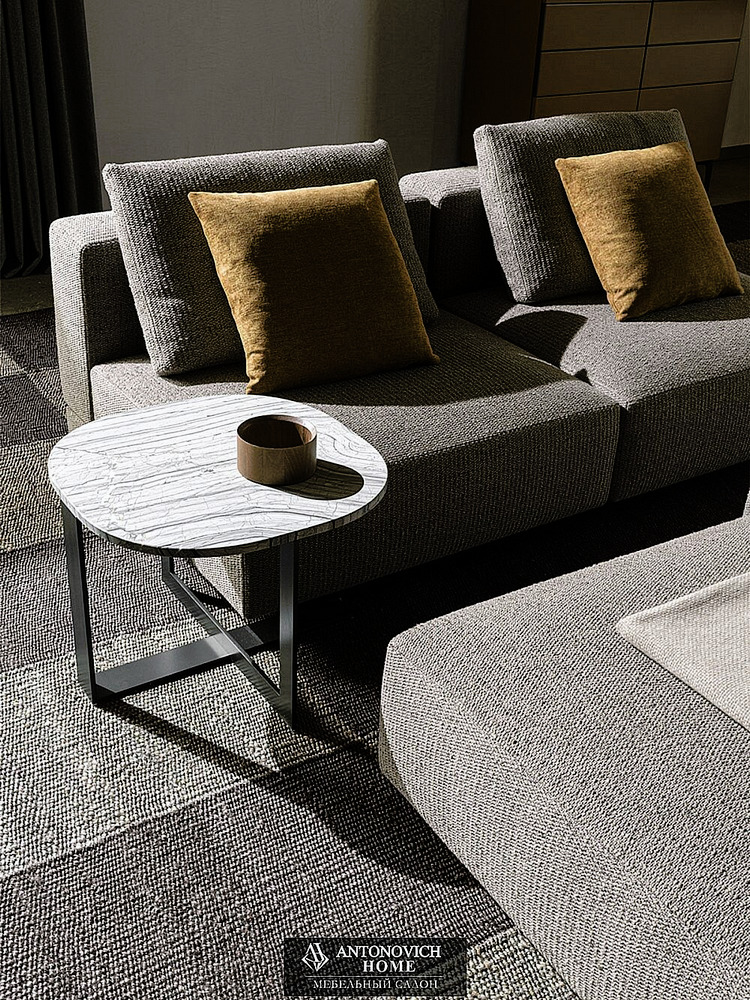 Molteni Group Marteen Sofa, view 13