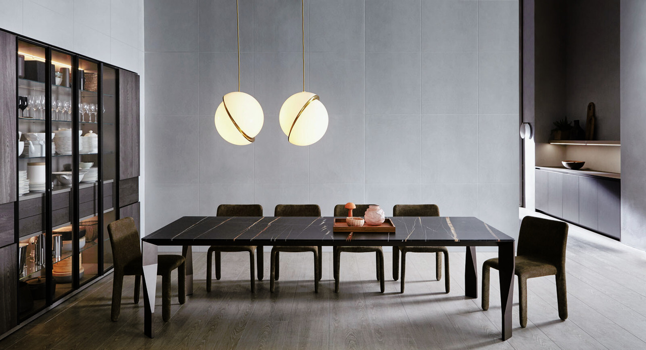 Molteni Group Diamond Dining Table