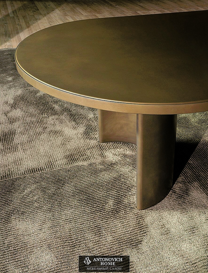 Blevio Dining Table by Molteni&C, view 3