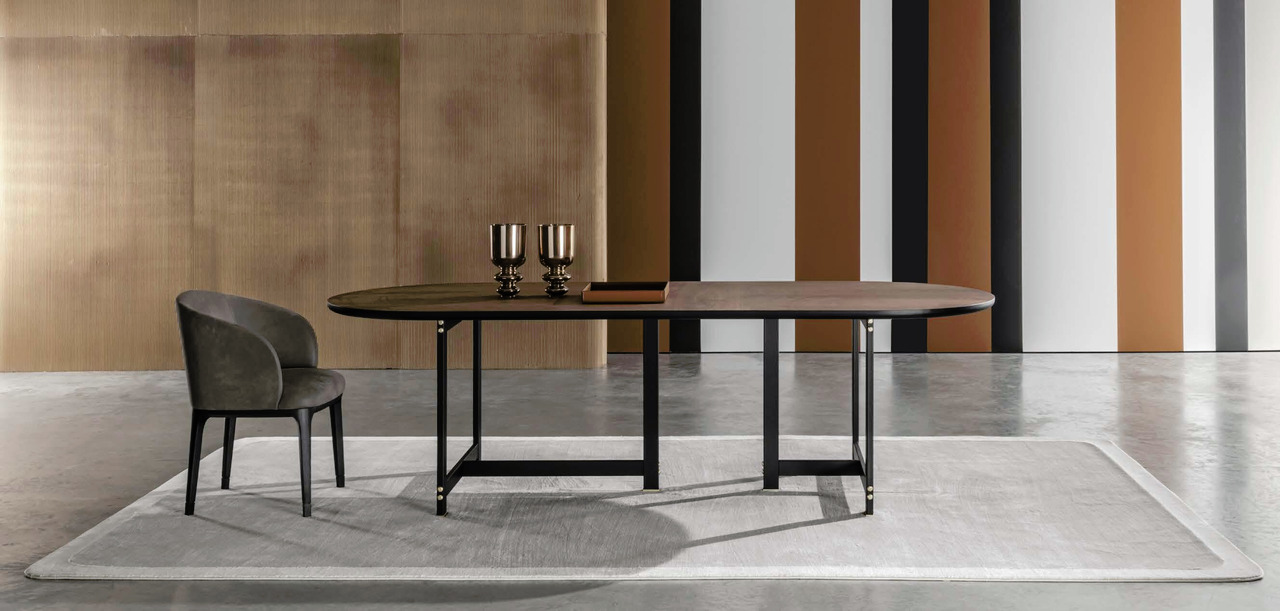 MC Meroni & Colzani Dining Room Furniture