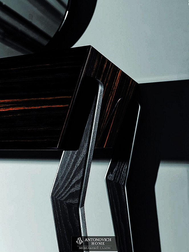 MC Meroni & Colzani Dining Room Furniture, view 4