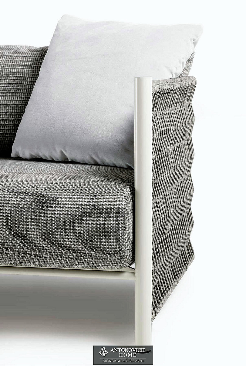 MC Meroni & Colzani Outdoor Furniture, view 6