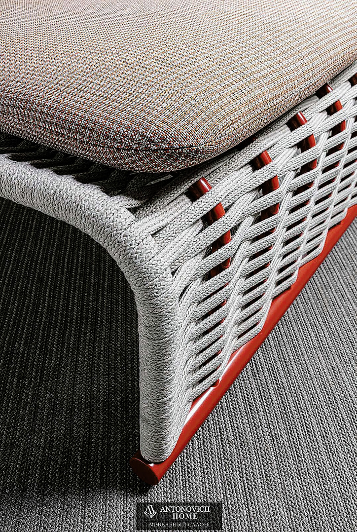 MC Meroni & Colzani Outdoor Furniture, view 4