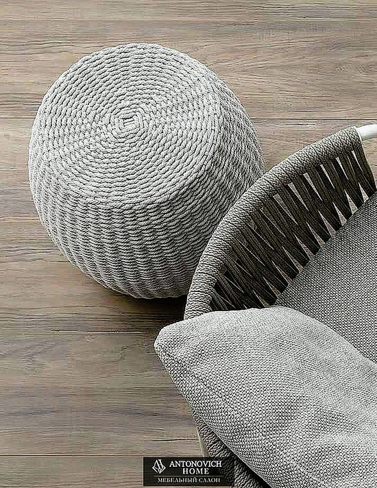 MC Meroni & Colzani Outdoor Furniture 5, view 4