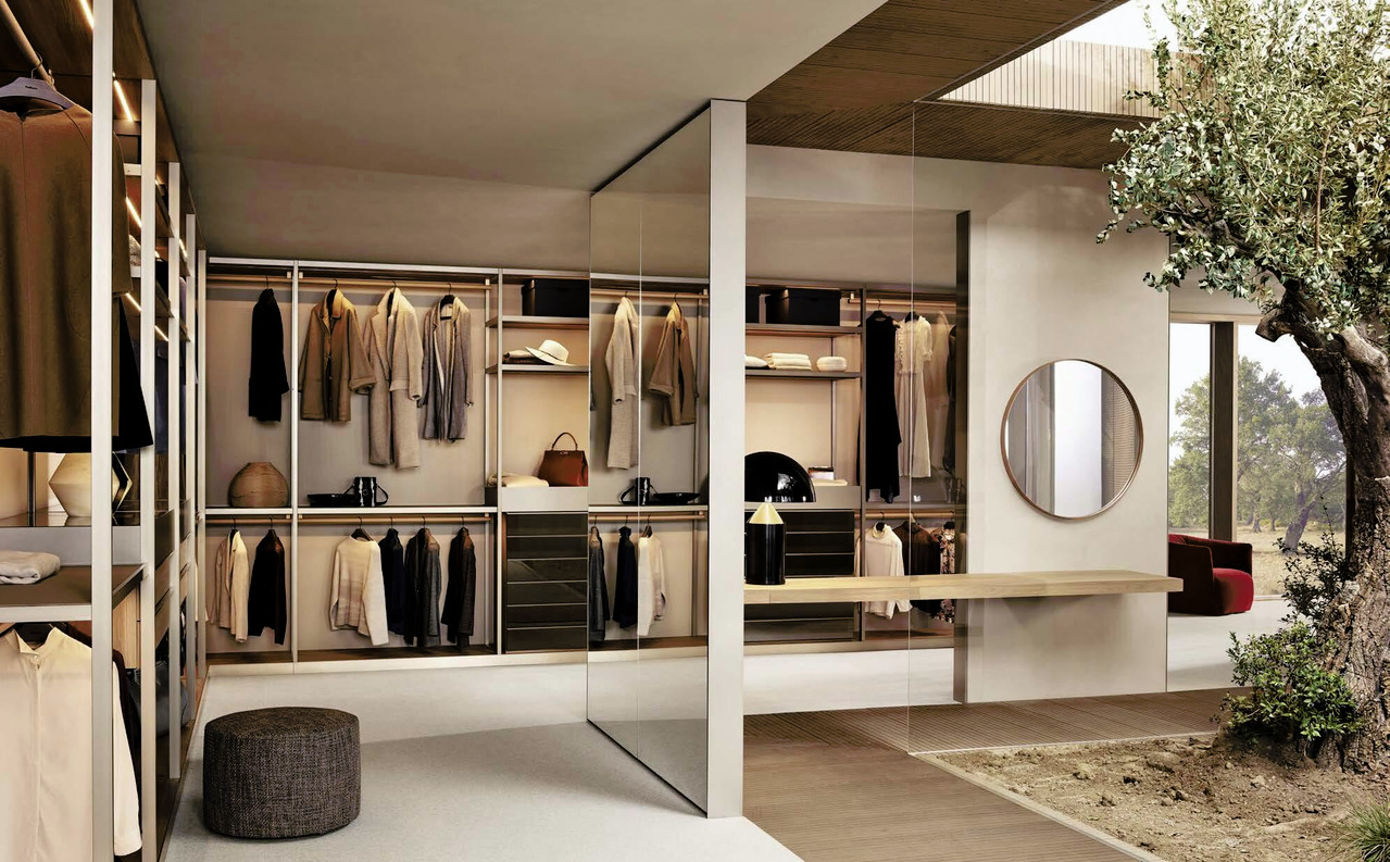 Poliform Senzafine Walk-In Wardrobe System