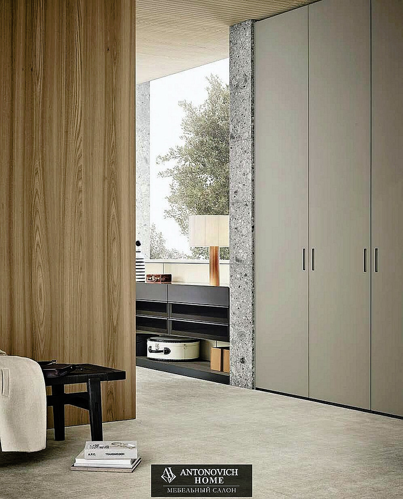 Poliform Ubik Walk-In Wardrobe System, view 5