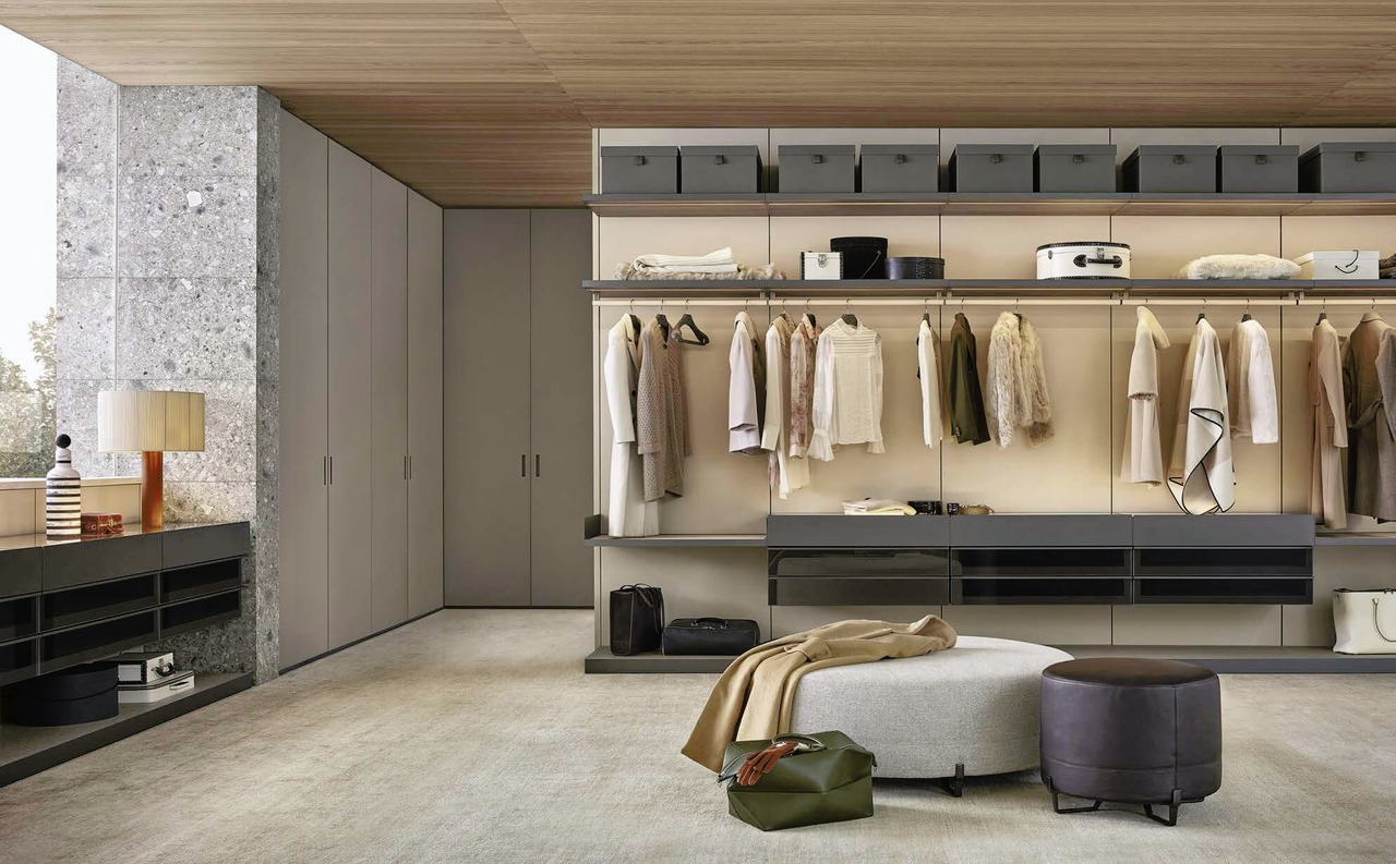 Poliform Ubik Walk-In Wardrobe System