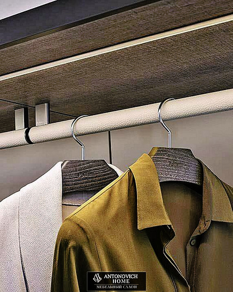 Poliform Ubik Walk-In Wardrobe System, view 4