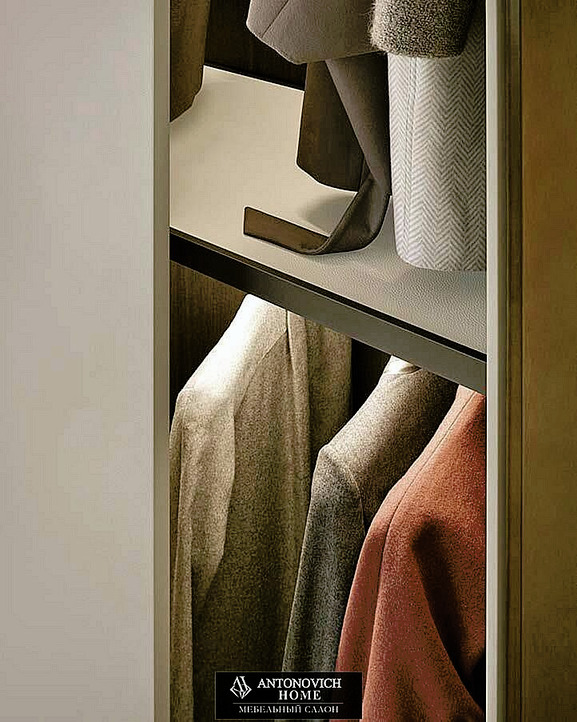 Poliform Ubik Walk-In Wardrobe System, view 6