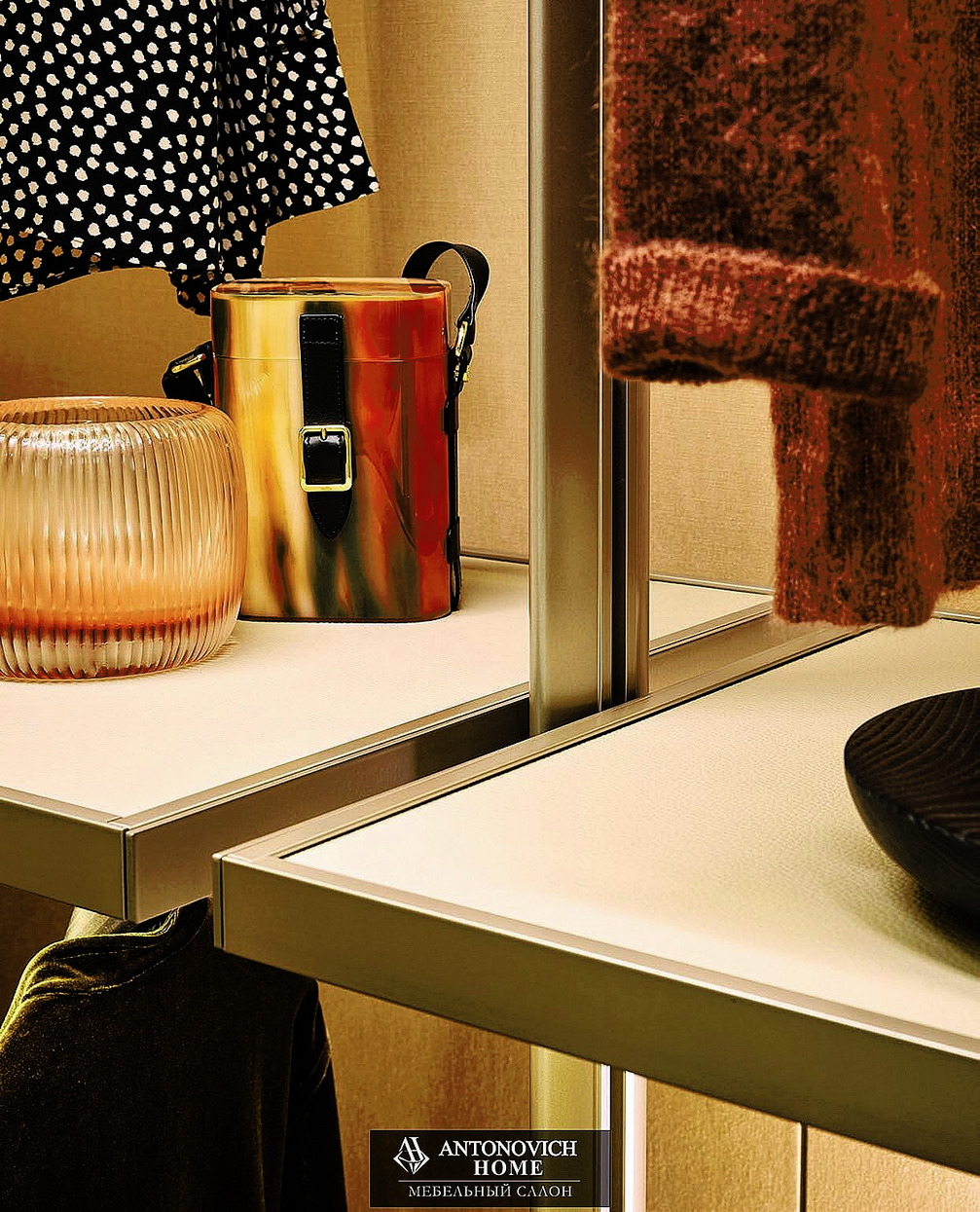 Poliform Lexington Modular Storage System, view 4