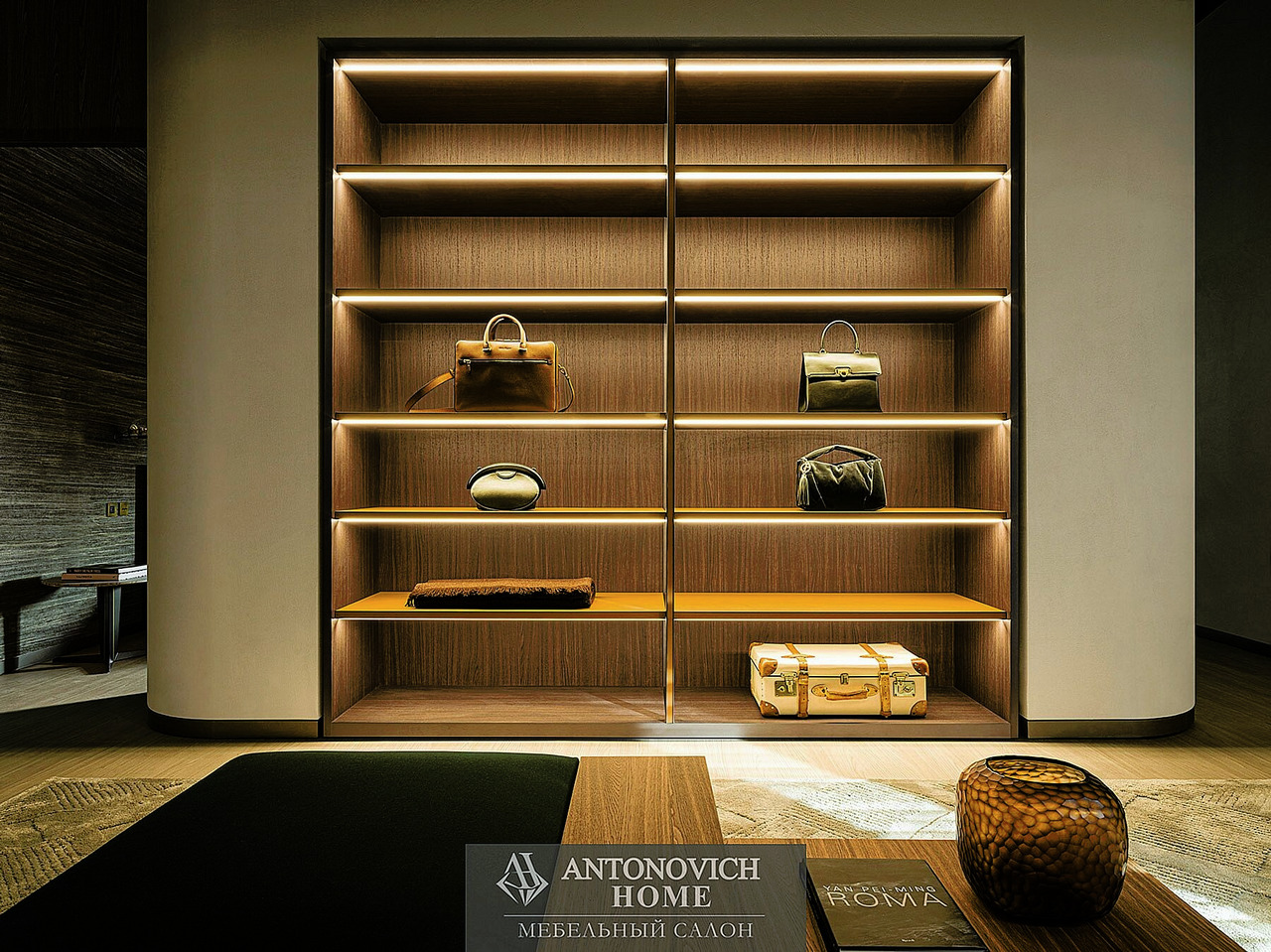Molteni Group Gliss Master Walk-In Wardrobe, view 6