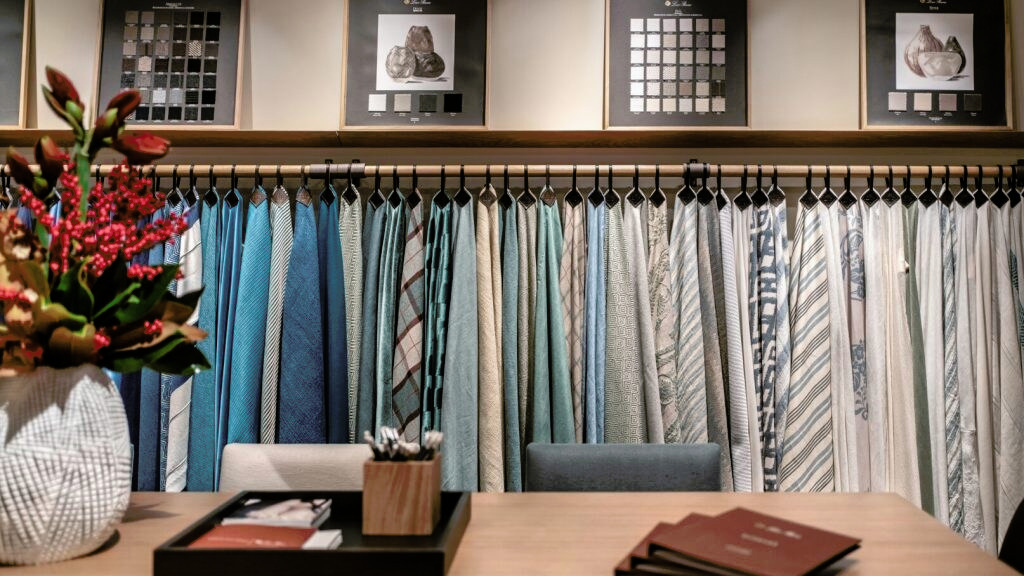 Loro Piana Interiors в Antonovich Home, библиотека тканей
