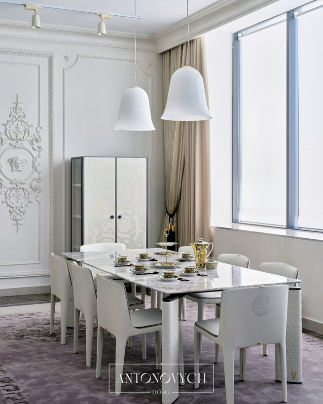 Two Versace Home Stiletto display cabinets for sale in Astana, Antonovych Home
