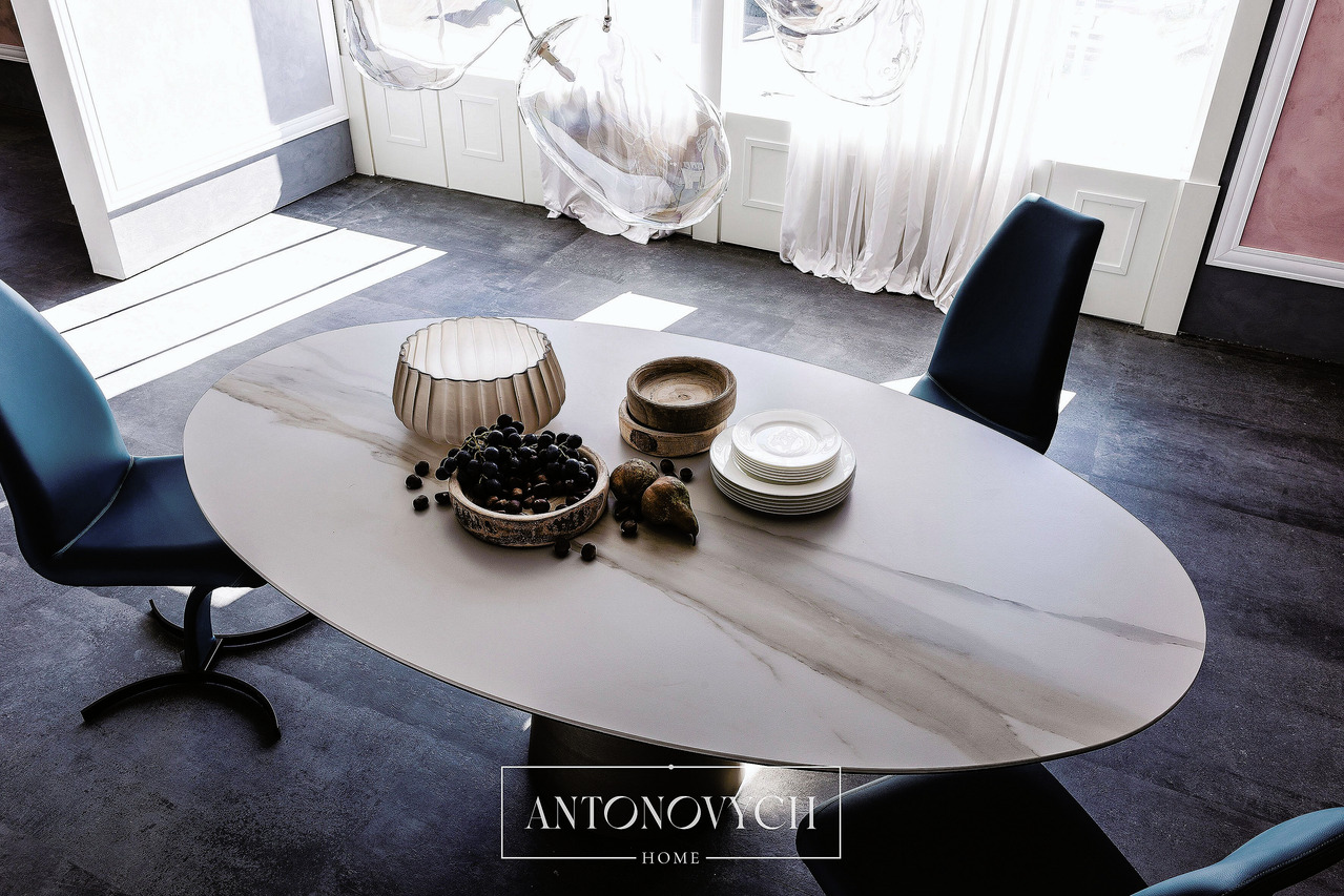 Cattelan Italia Yoda Dining Table, view 2