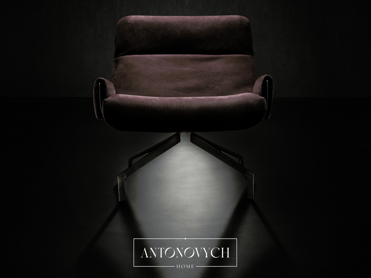 Henge Club-57 Armchair, view 2