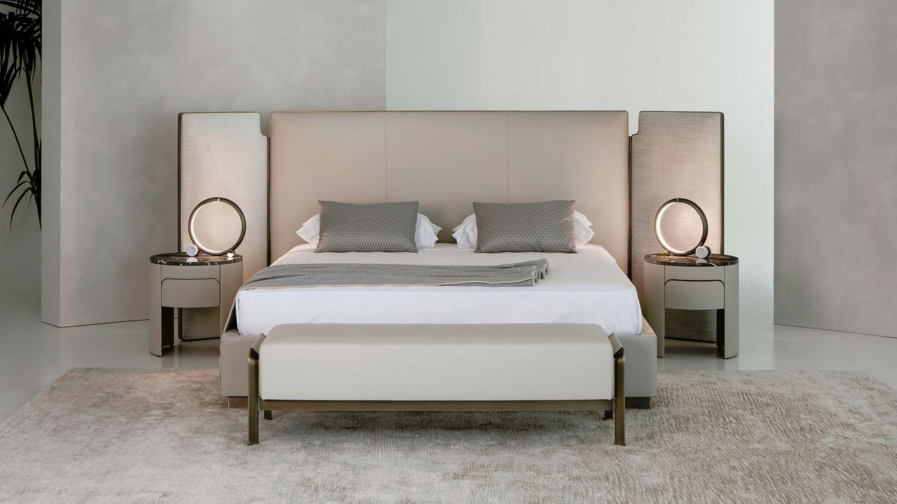 Rugiano Falcon Bedroom