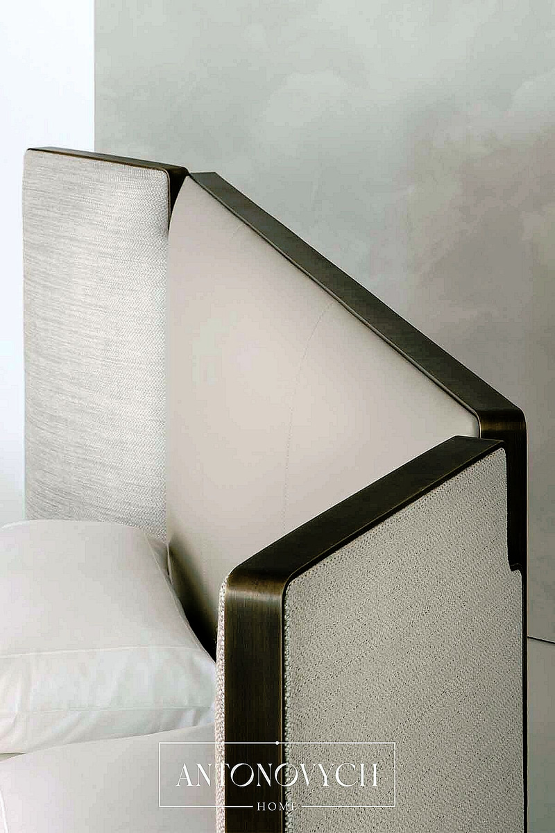 Rugiano Falcon Bedroom, view 5