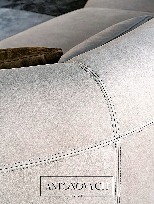 Shake Ego Sofa, view 8