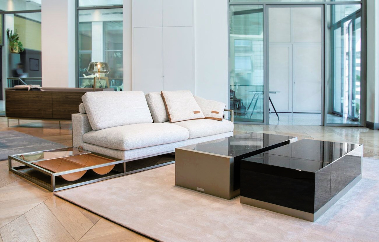 Aston Martin Living Room v210-w