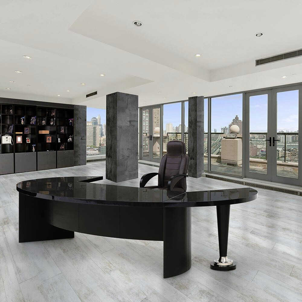 Montecarlo Desk by Tonino Lamborghini Casa