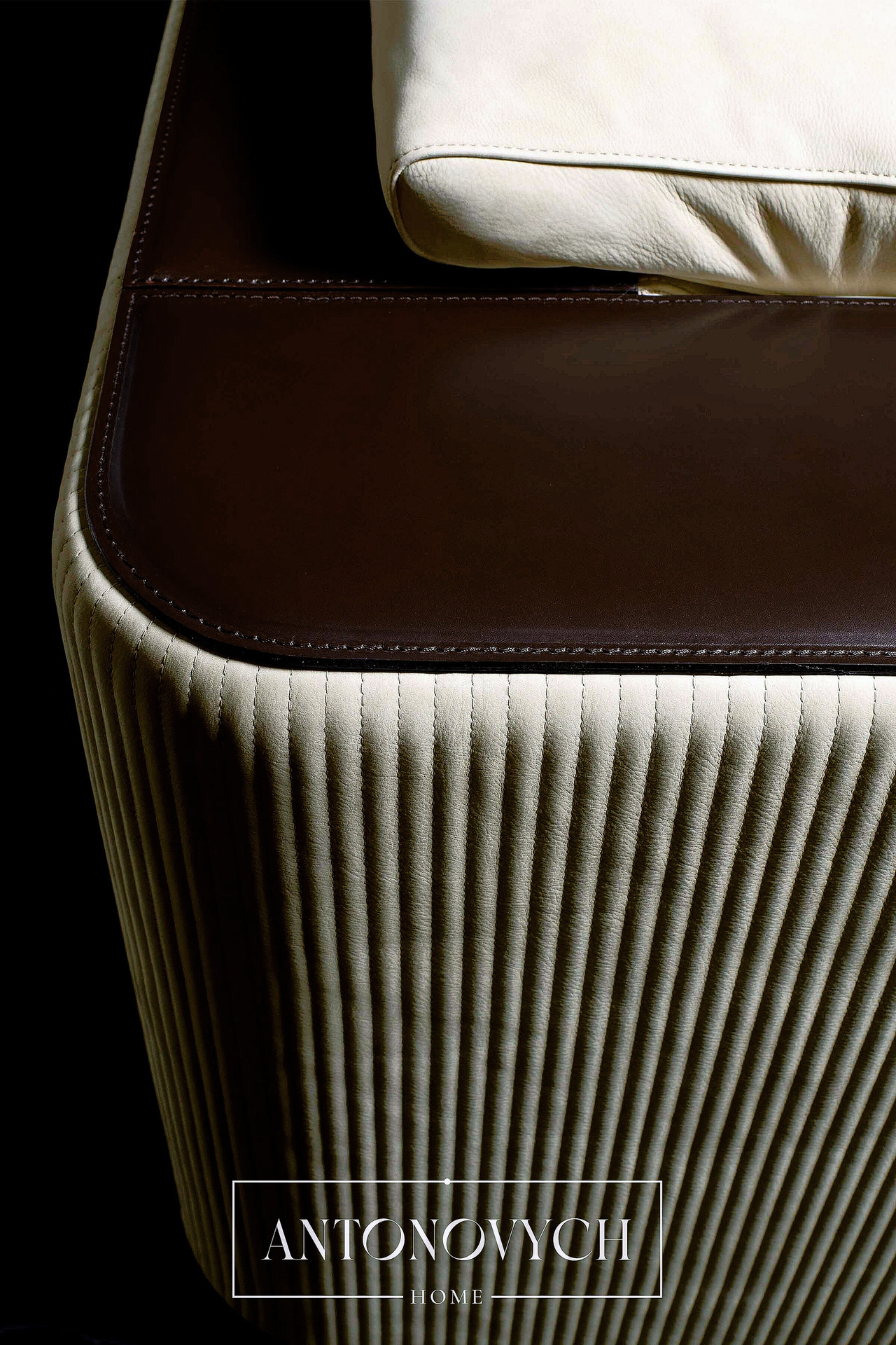 Vogue Modular Upholstered Furniture by Rugiano, view 6