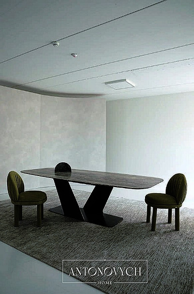 Rugiano Wally Dining Table, view 2