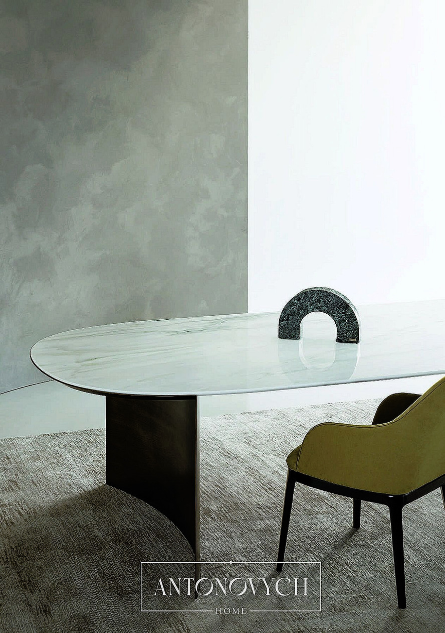 Rugiano President Dining Collection, view 2