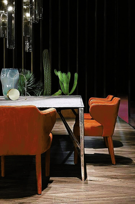 Henge Saetta Dining Table, view 3
