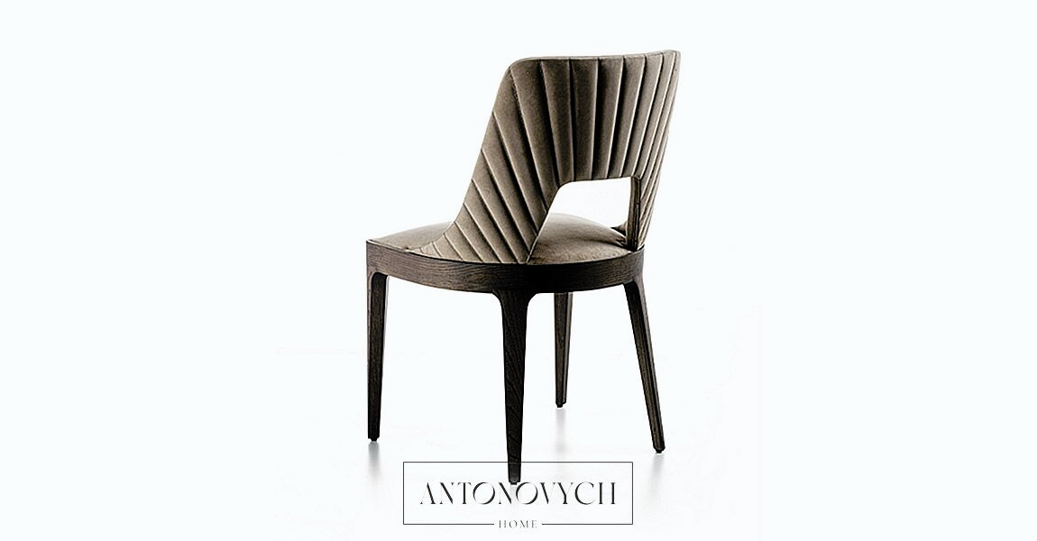 Pinto Dining Table by Vittoria Frigerio, view 8