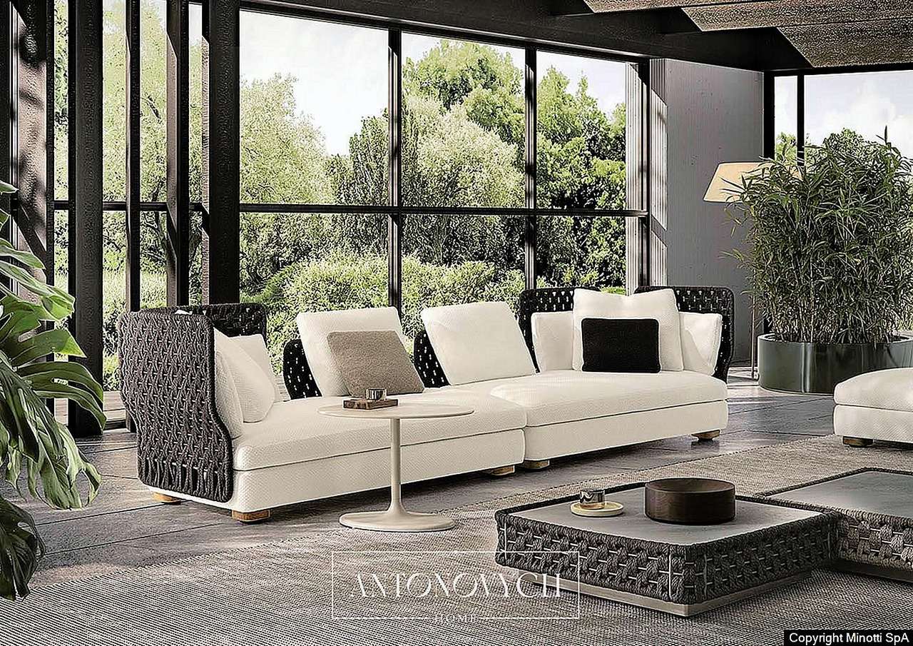 Minotti Amii Outdoor Sofa, view 2