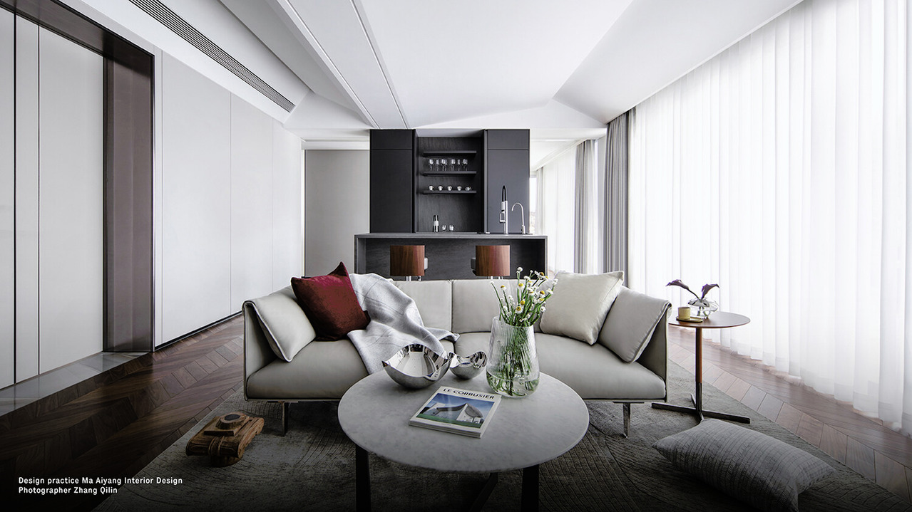 Poltrona Frau John-John Sofa