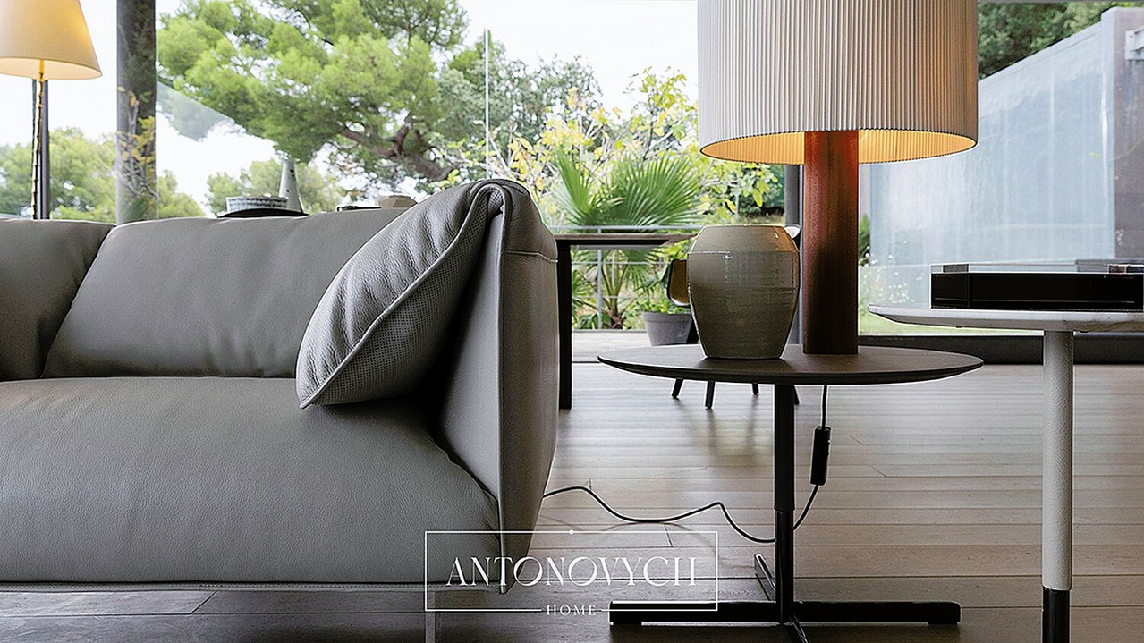 Poltrona Frau John-John Sofa, view 7