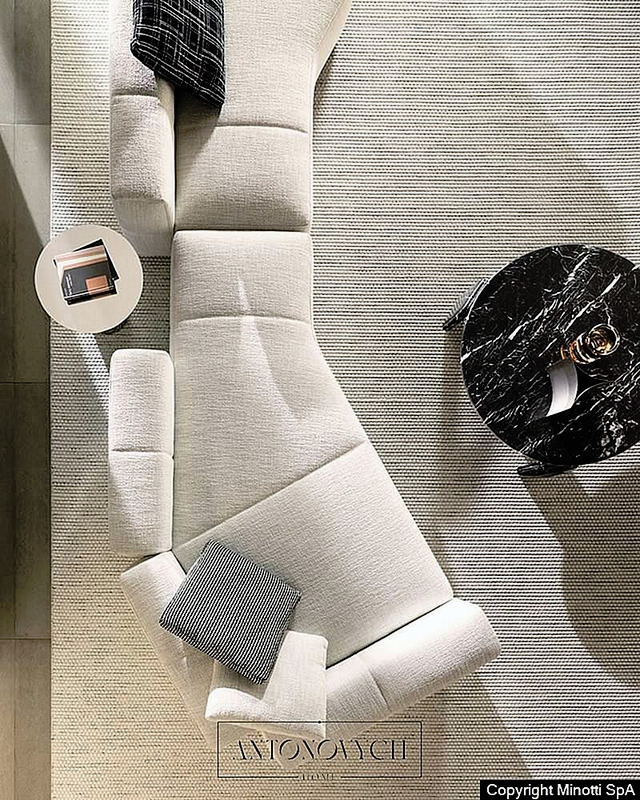 Minotti Yves Sofa, view 15