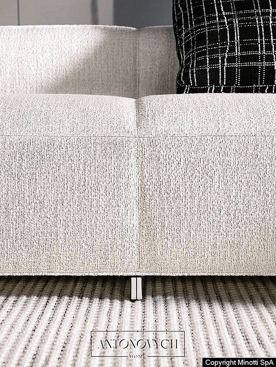 Minotti Yves Sofa, view 18